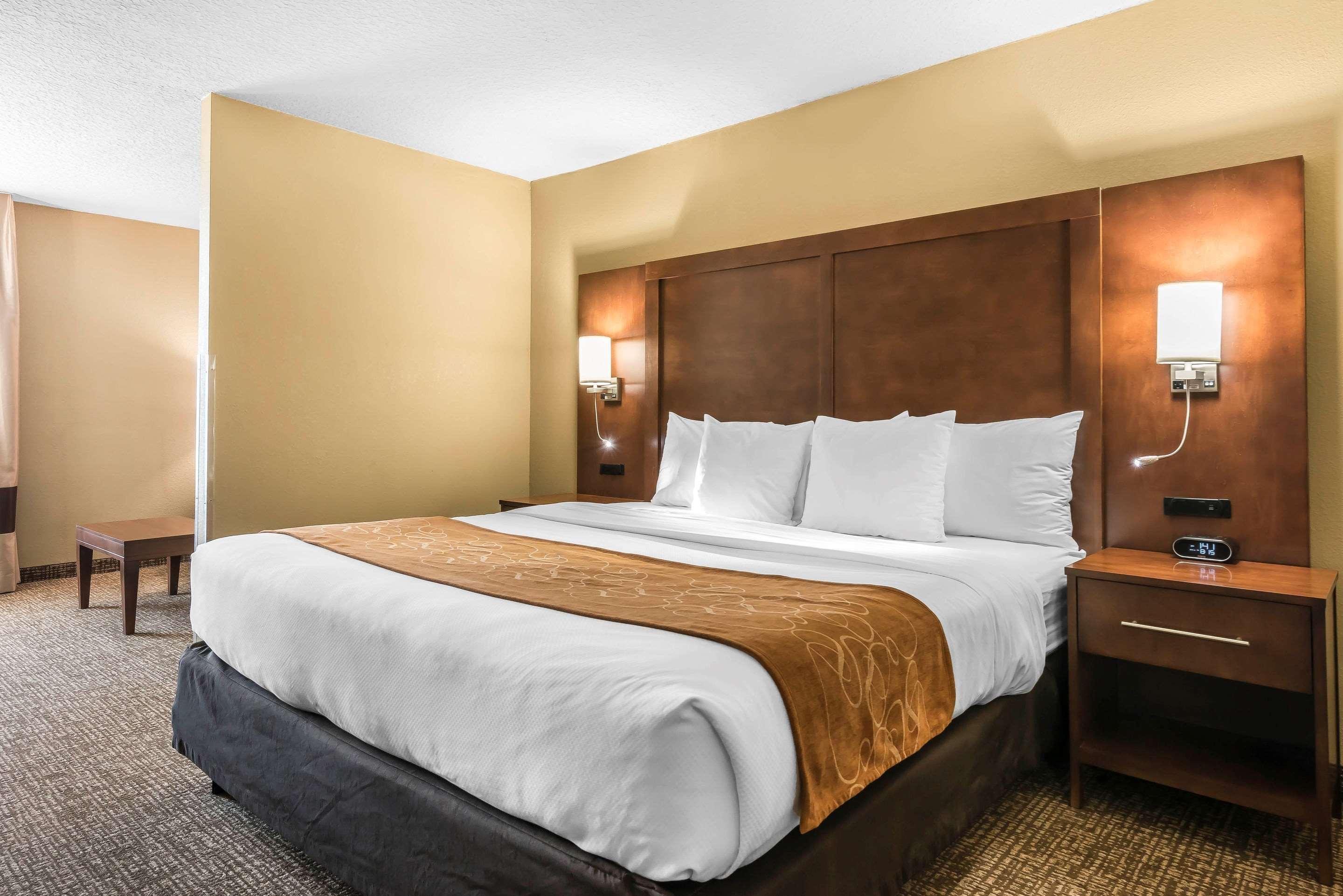 ג'קסונוויל Comfort Suites Baymeadows Near Butler Blvd מראה חיצוני תמונה