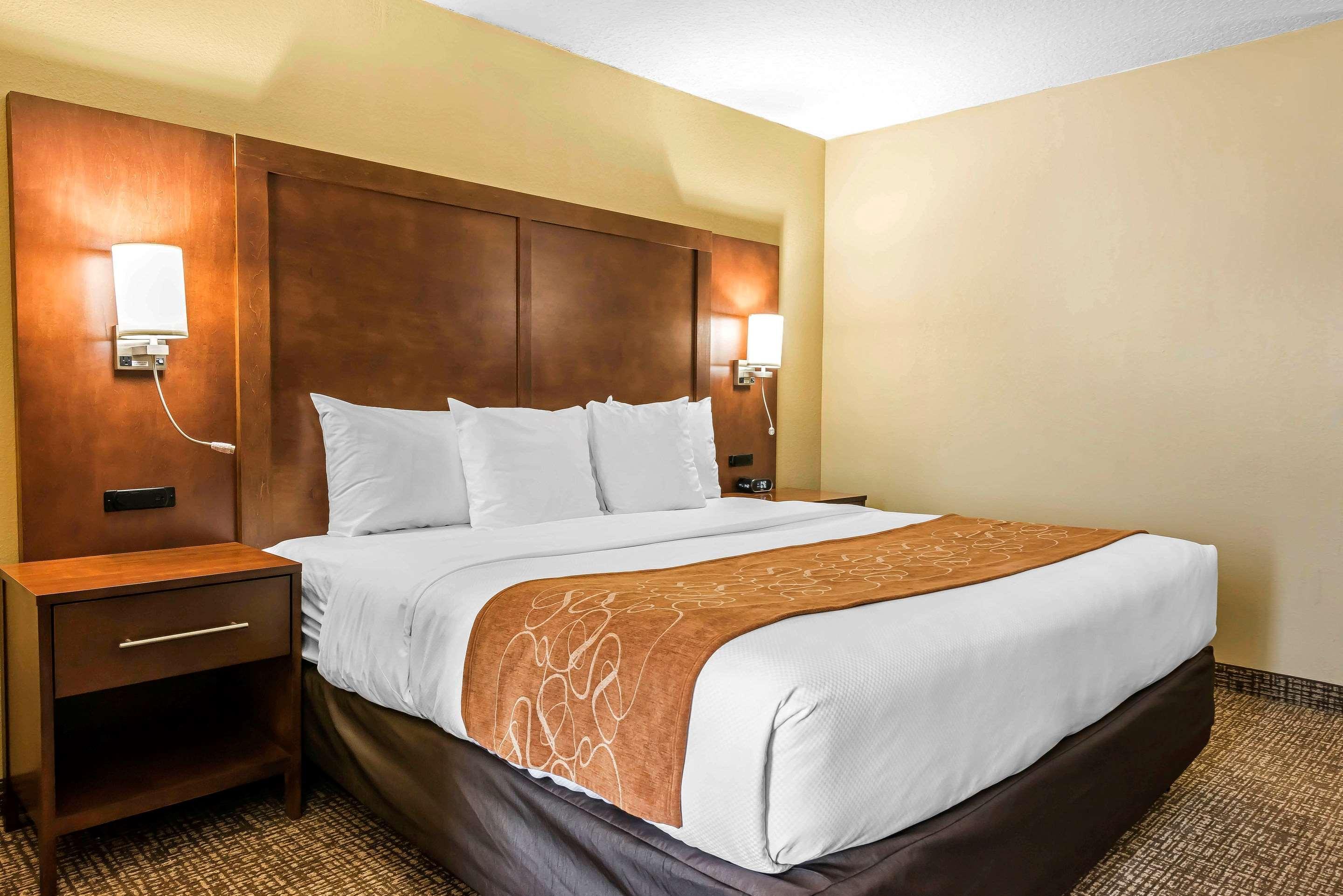 ג'קסונוויל Comfort Suites Baymeadows Near Butler Blvd מראה חיצוני תמונה