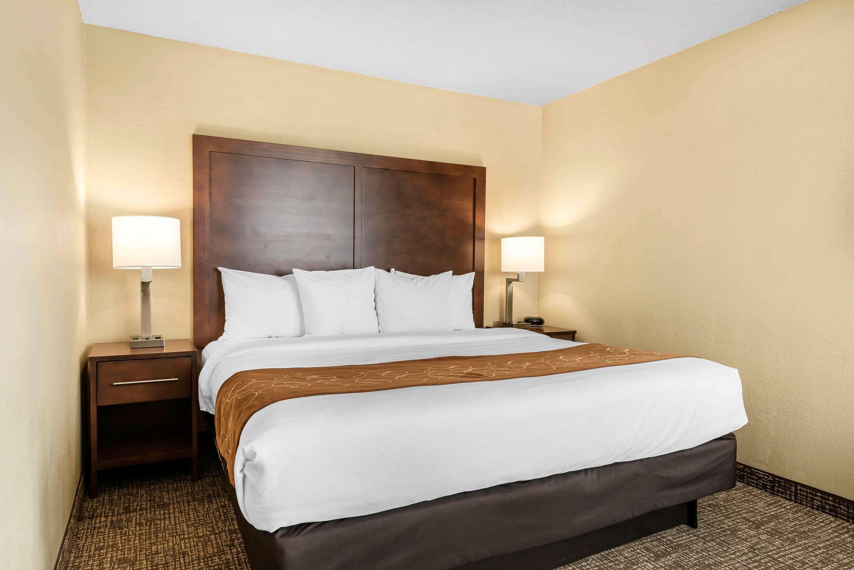 ג'קסונוויל Comfort Suites Baymeadows Near Butler Blvd מראה חיצוני תמונה