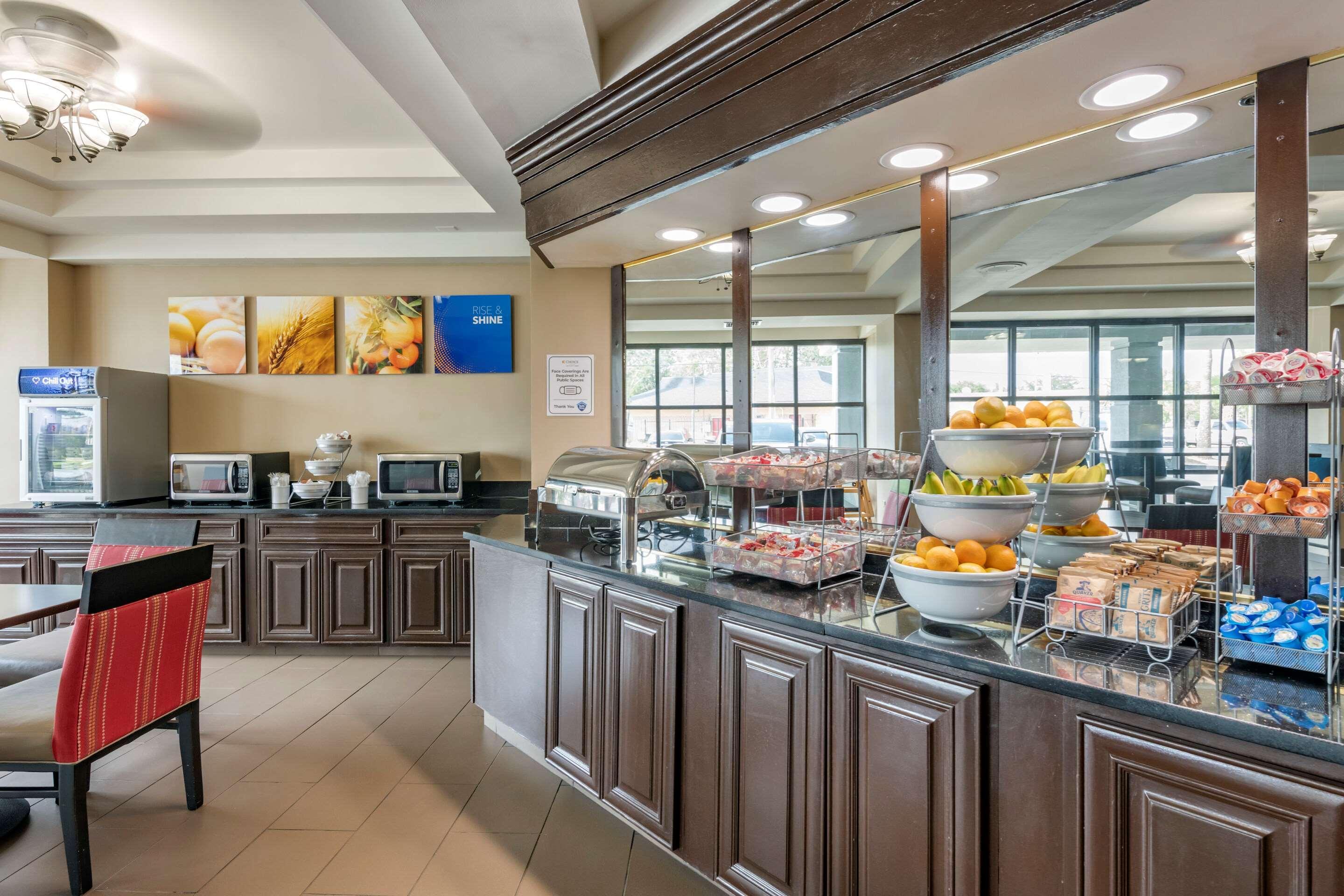 ג'קסונוויל Comfort Suites Baymeadows Near Butler Blvd מראה חיצוני תמונה