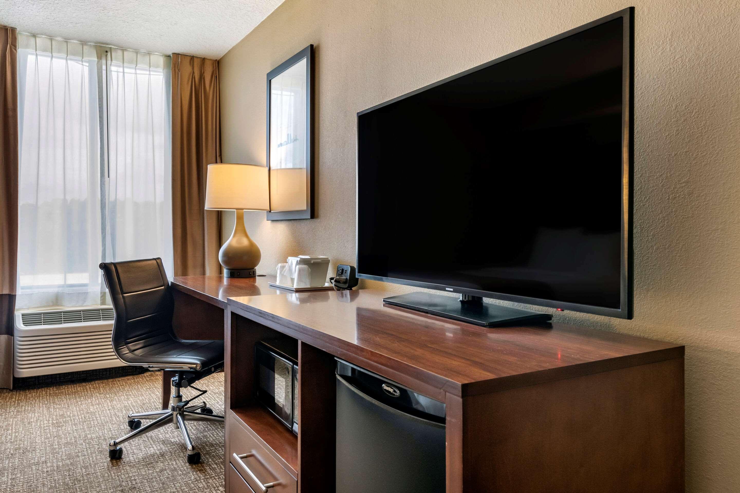 ג'קסונוויל Comfort Suites Baymeadows Near Butler Blvd מראה חיצוני תמונה