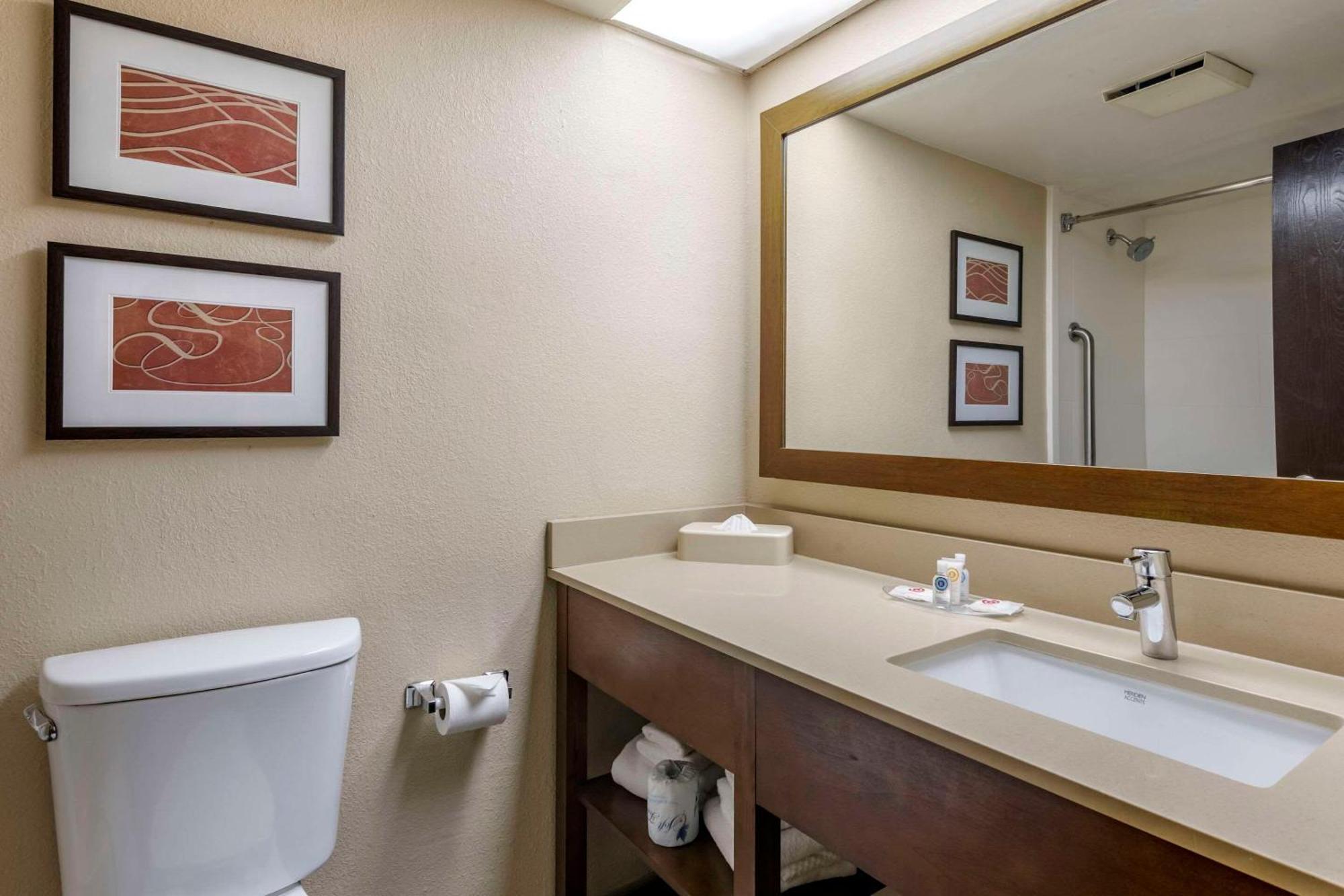 ג'קסונוויל Comfort Suites Baymeadows Near Butler Blvd מראה חיצוני תמונה