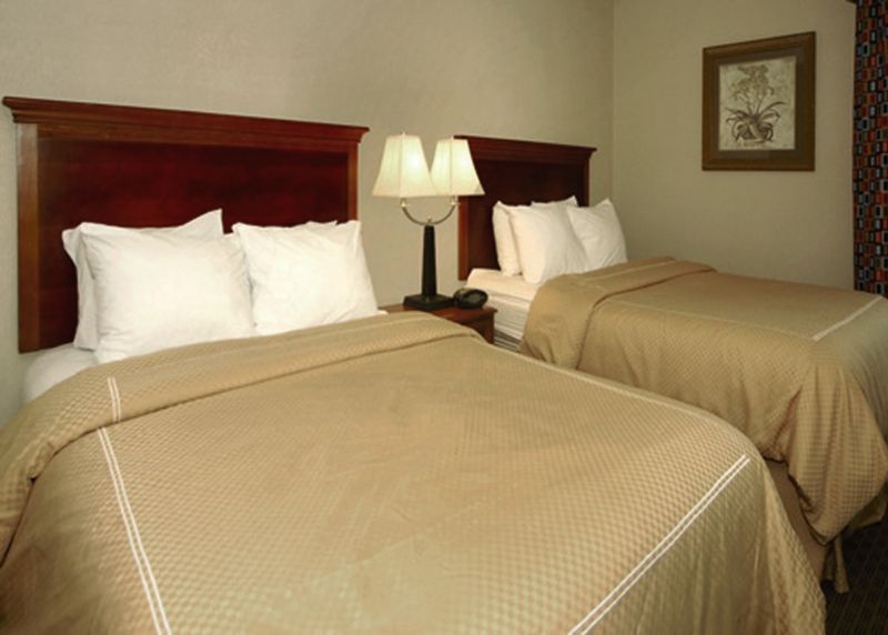 ג'קסונוויל Comfort Suites Baymeadows Near Butler Blvd מראה חיצוני תמונה