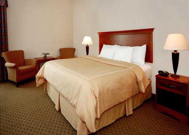 ג'קסונוויל Comfort Suites Baymeadows Near Butler Blvd מראה חיצוני תמונה
